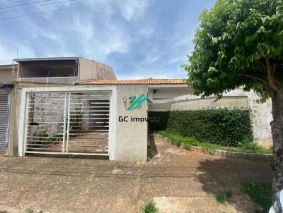 Casa para Venda, em Marlia, bairro Jardim Aparecida Nasser, 4 dormitrios, 2 banheiros, 1 sute, 2 vagas