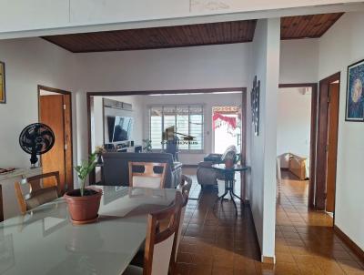 Casa para Venda, em Ocauu, bairro Centro, 3 dormitrios, 3 banheiros, 1 sute